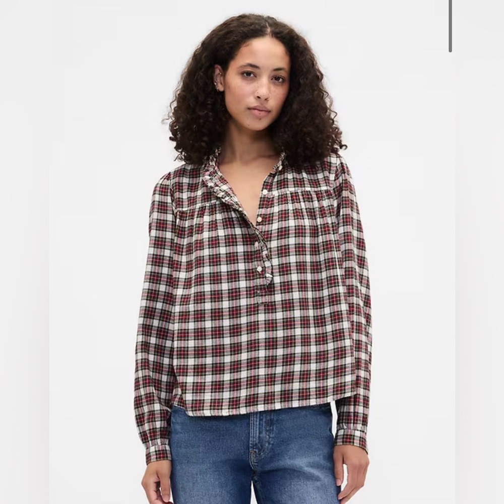 Christmas Ruffle Plaid Button-Up Gap Women's Top - Size Small